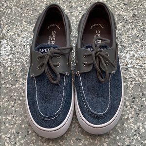Sperry top-sider boat shoes